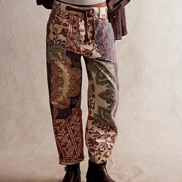 FREE PEOPLE RARE PRINTED MOXIE BARREL JEANS PLUM FLORAL SZ: 30 - Picture 2 of 7